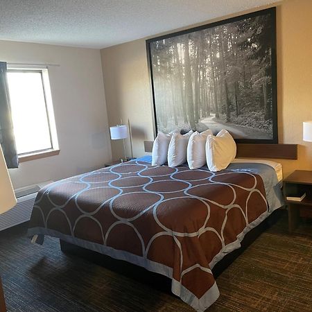 Super 8 by Wyndham Bemidji MN Hotel Bagian luar foto