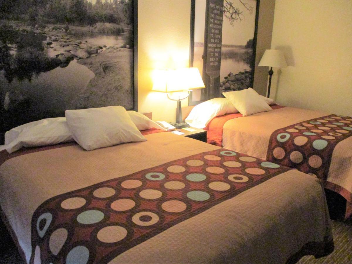 Super 8 by Wyndham Bemidji MN Hotel Bagian luar foto