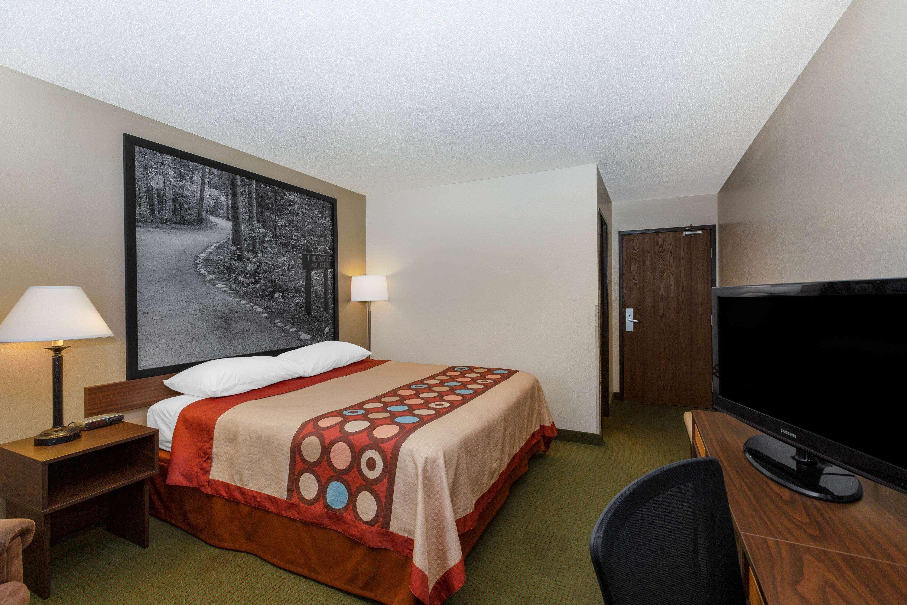 Super 8 by Wyndham Bemidji MN Hotel Bagian luar foto